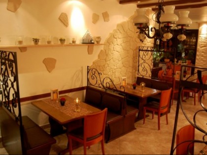 照片: Restaurant Winzerhalle